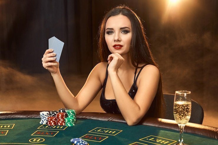 Tabel pembayar Wild Fireworks menampilkan kombinasi simbol, multiplier hadiah, dan nilai pembayaran per taruhan